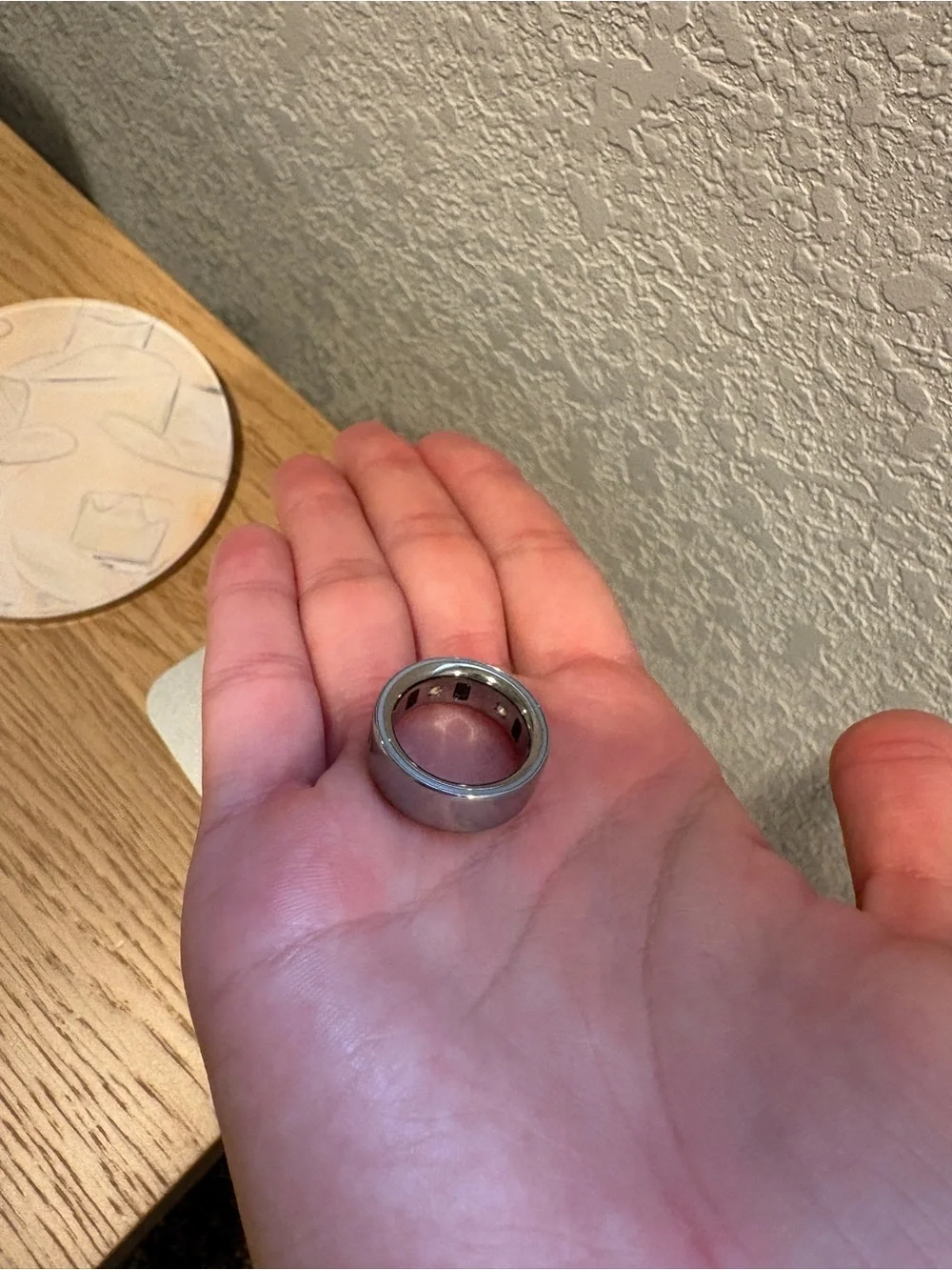 Oura Silver Ring + Magnetic Charging Dock with Green LED